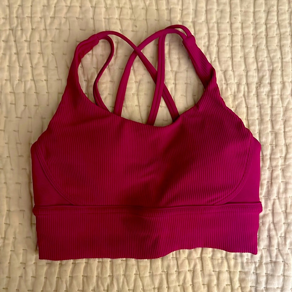 Lululemon magenta sports bra size 6